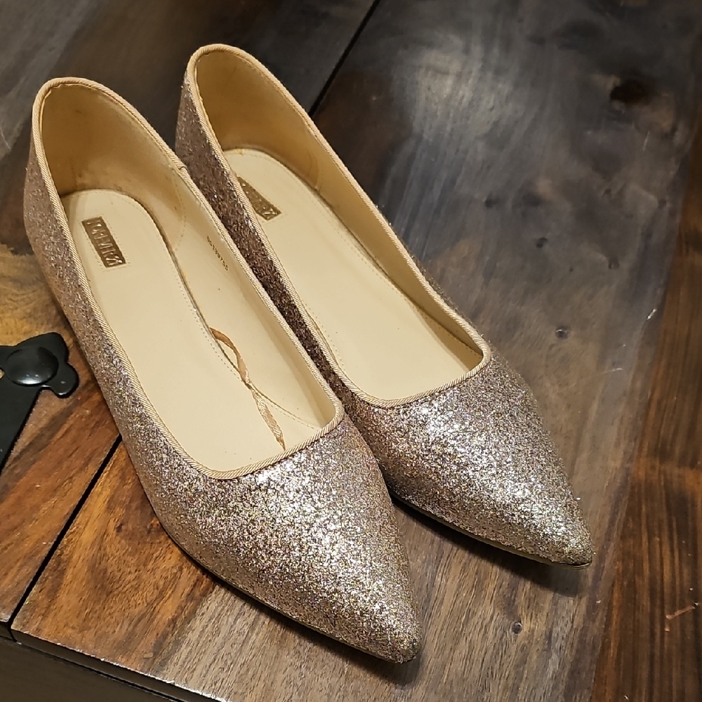 Forever 21 Glittery Gold Flats